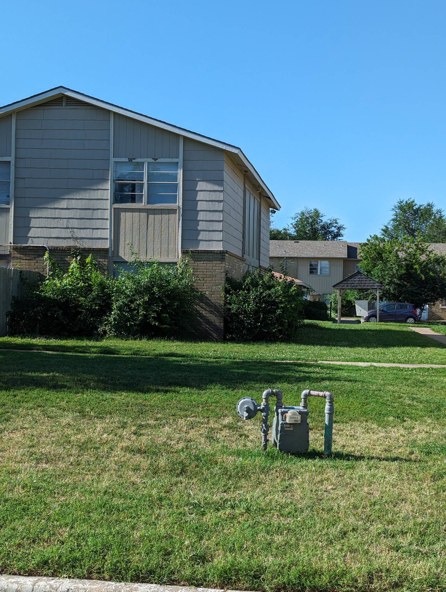 6100-6114 N. W. 32th St. - 102